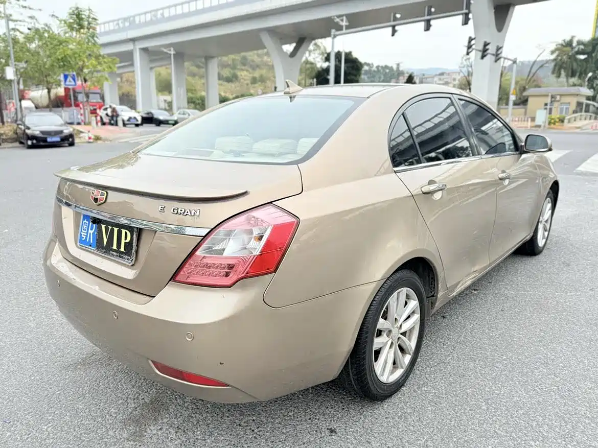 Geely Classic Emgrand 2013 2013 Sedan 1.5L MT Elite