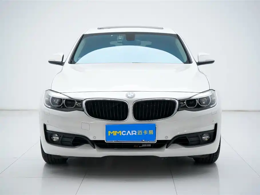 BMW 3 Series GT 2017 320i Fashion фото 25