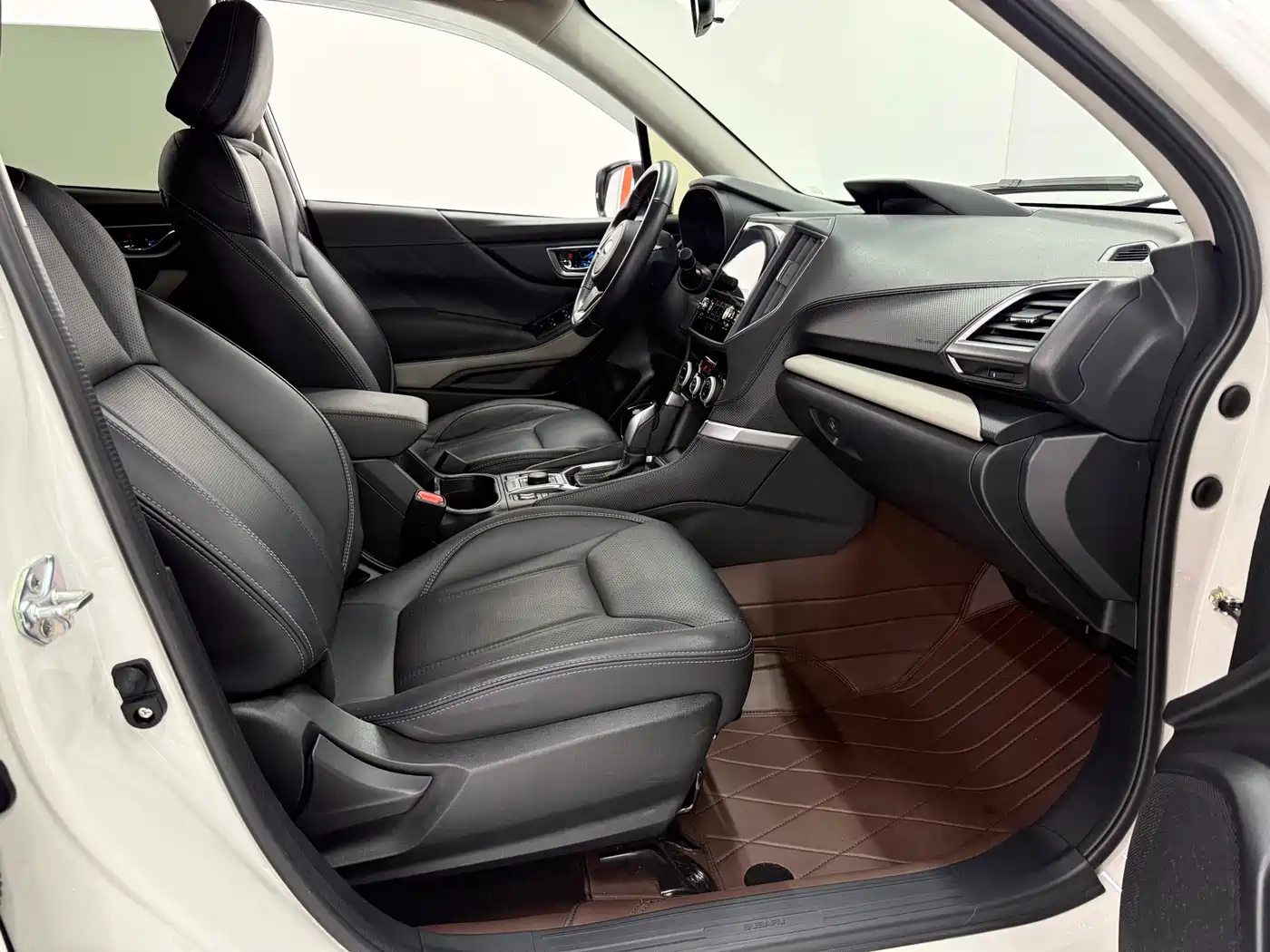 Subaru Forester 2022 2.0i AWD Luxury Edition with EyeSight фото 16
