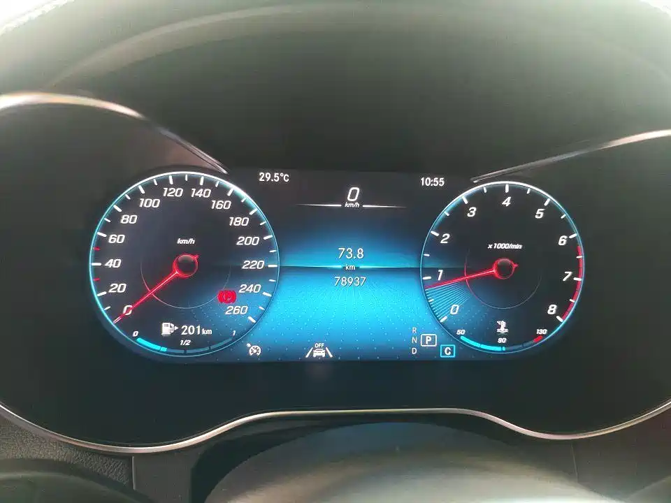 Mercedes-Benz GLC 2020 GLC 300 L 4MATIC Dynamic фото 7