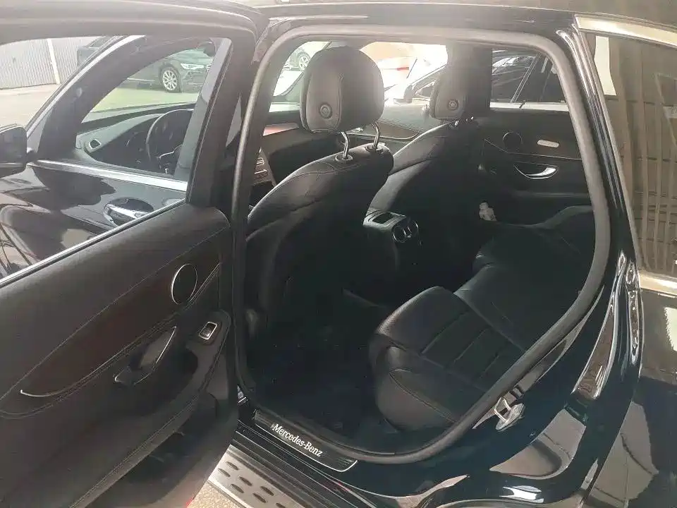 Mercedes-Benz GLC 2020 GLC 300 L 4MATIC Dynamic фото 5
