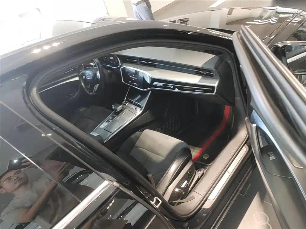 Audi A6L 2023 40 TFSI Luxury Dynamic фото 11