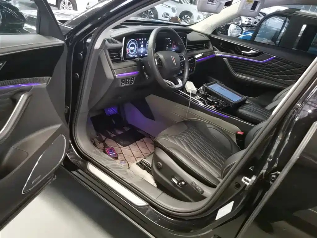Hongqi HS5 2022 2.0T Smart Connect 4WD Flagship фото 16