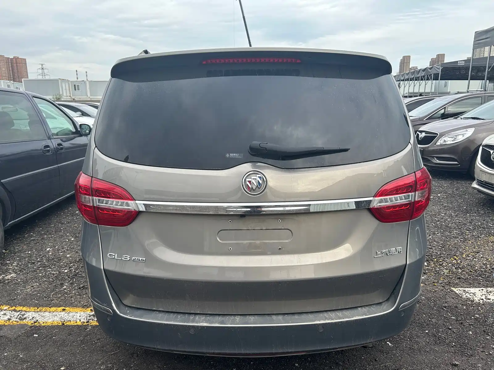 Фото 12 - Buick GL8
