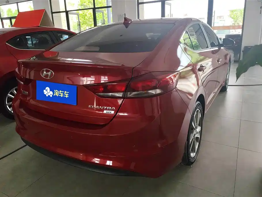 Hyundai Elantra 2016 Model 1.6L Automatic Smart Elite фото 3