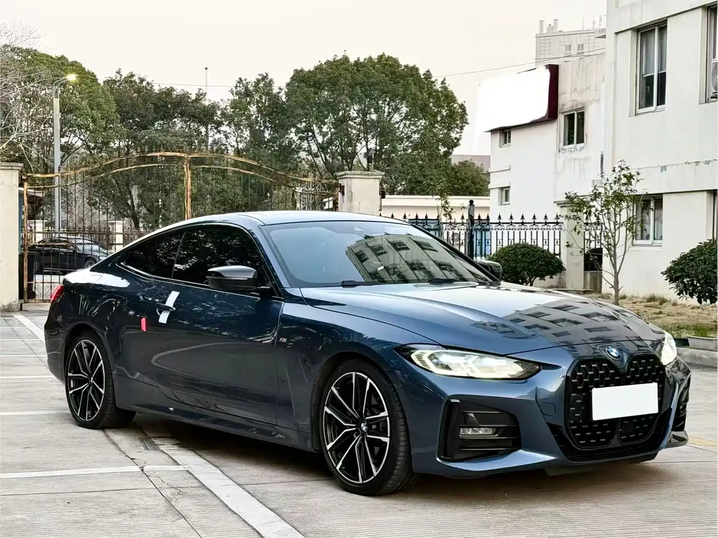 BMW 4 Series 2022 430i M Sport Shadow Night Package фото 3