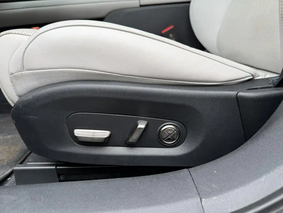 Xiaomi Auto Xiaomi SU7 2024 RWD Standard Founder's Edition фото 9