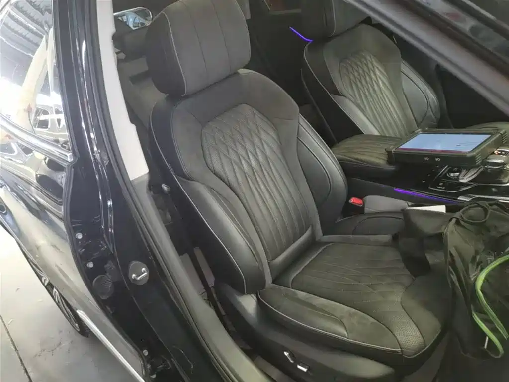 Hongqi HS5 2022 2.0T Smart Connect 4WD Flagship фото 25
