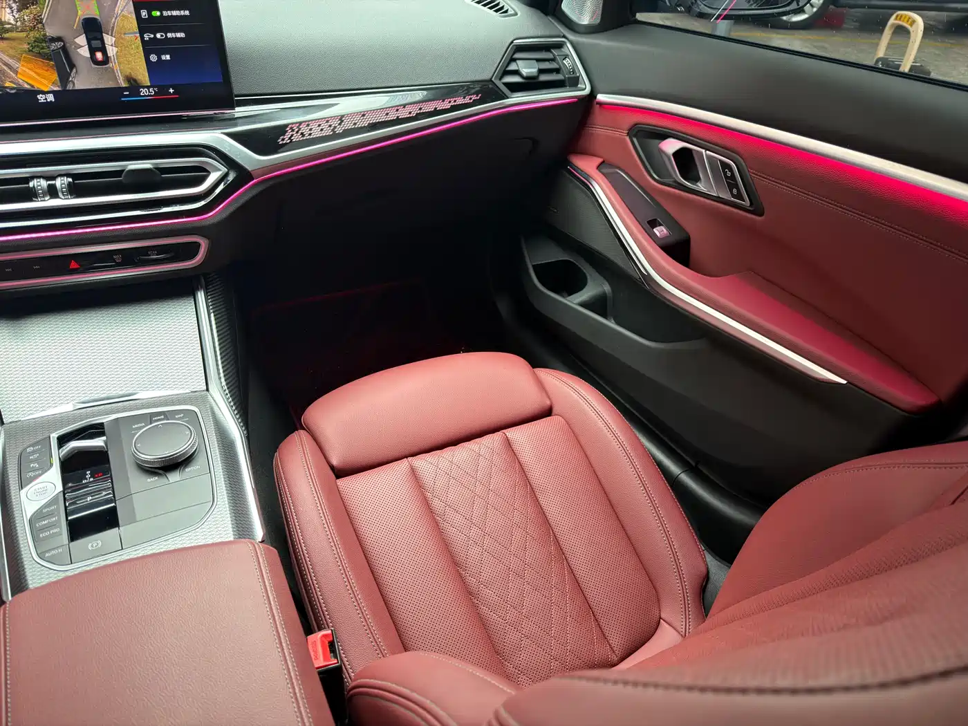 BMW 3 Series 2023 325i M Sport Black Night Package фото 12