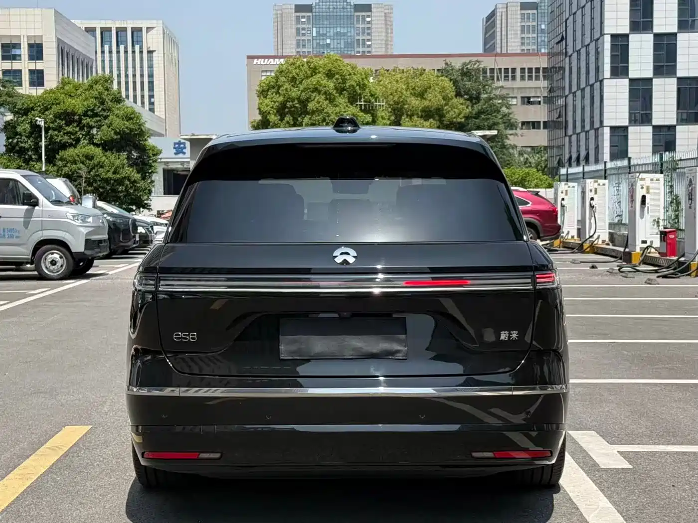 NIO ES8 2025 Base Model 7-Seater фото 5