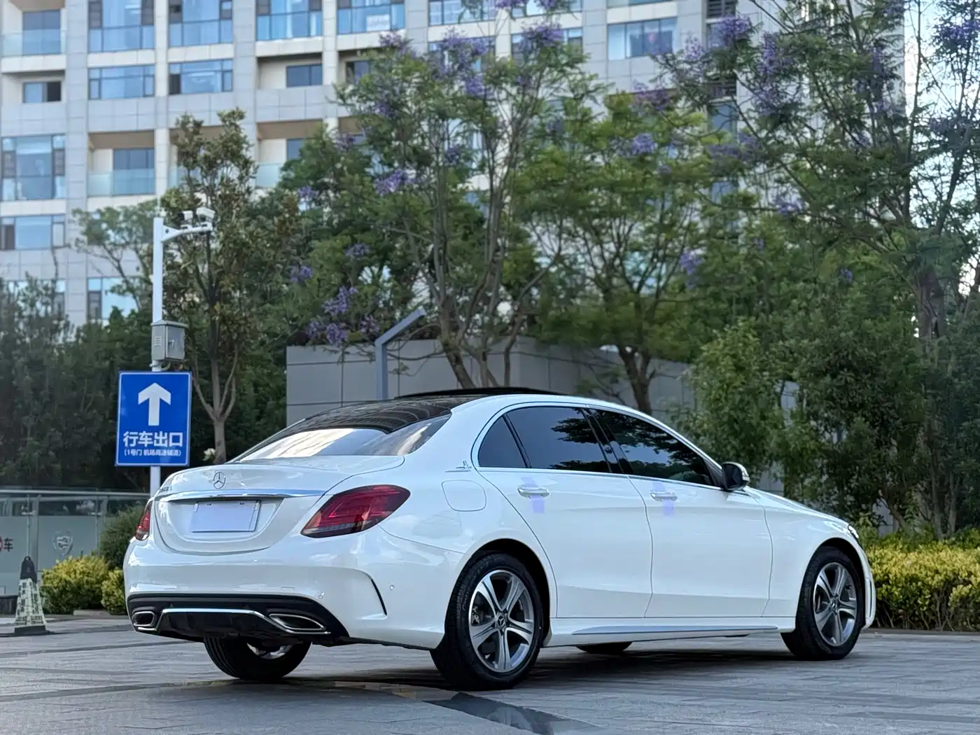 Mercedes-Benz C-Class 2019 Facelift C 260 L Sport фото 7