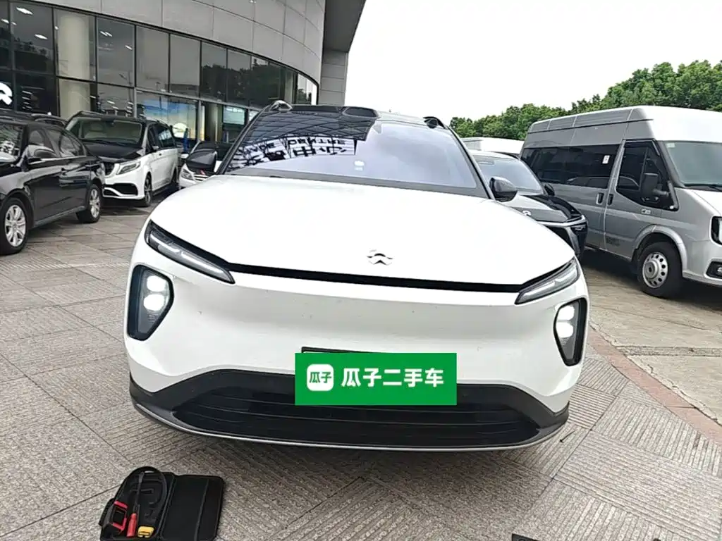 Фото 3 - NIO ES6