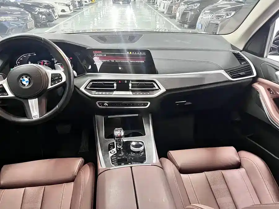 BMW X5 (Import) 2020 xDrive40i M Sport Package фото 4