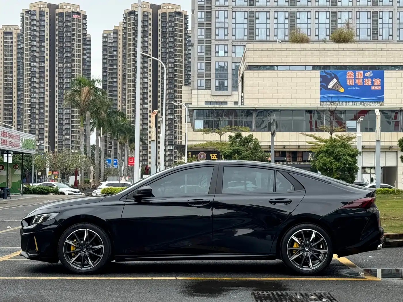 GAC Trumpchi Trumpchi Emkoo 2023 270T DCT J15 Edition фото 4