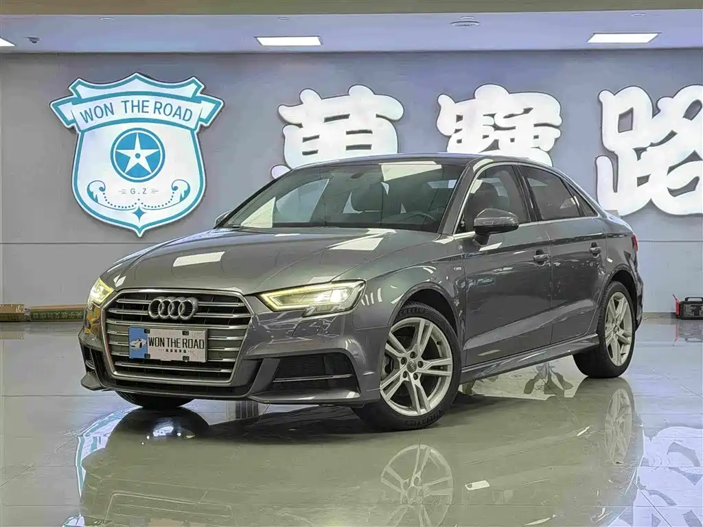 Audi A3 2020 Limousine 35 TFSI Fashion (China V)