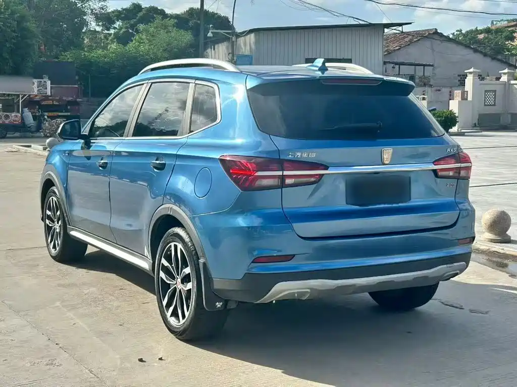 Фото 5 - Roewe RX5