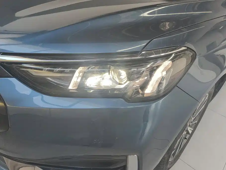 Ford Escort 2022 2021 1.5L Automatic Diamond Edition