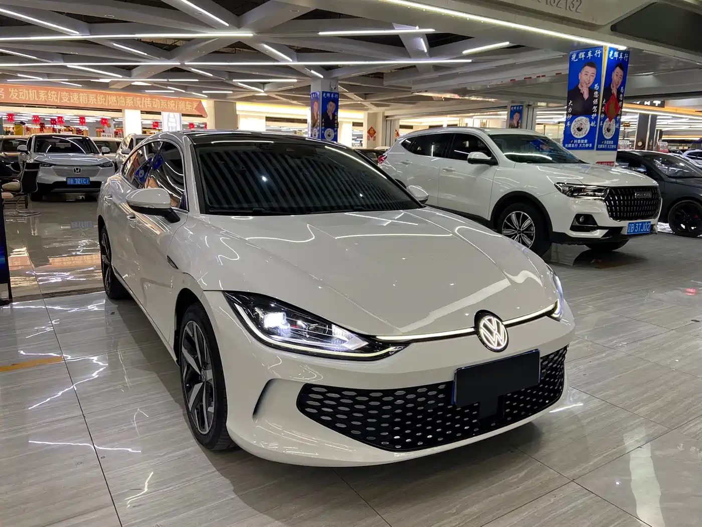 Volkswagen Lamando 2023 Lamando L 280TSI DSG Cool Edition фото 3