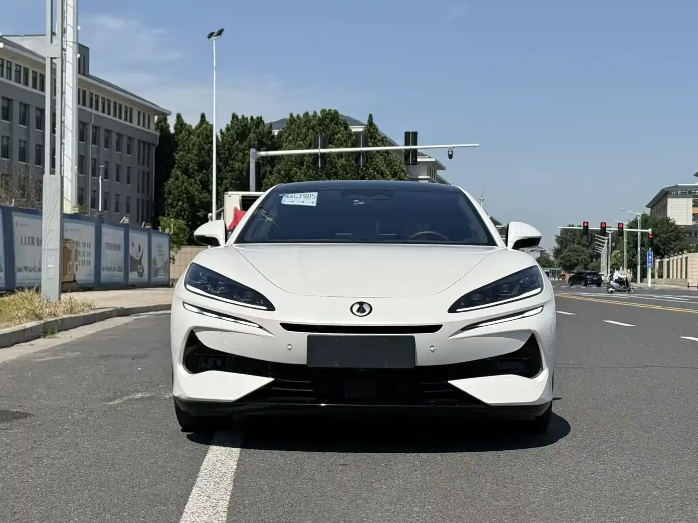 Denza Z9GT 2024 1100 AWD Ultra Edition фото 16