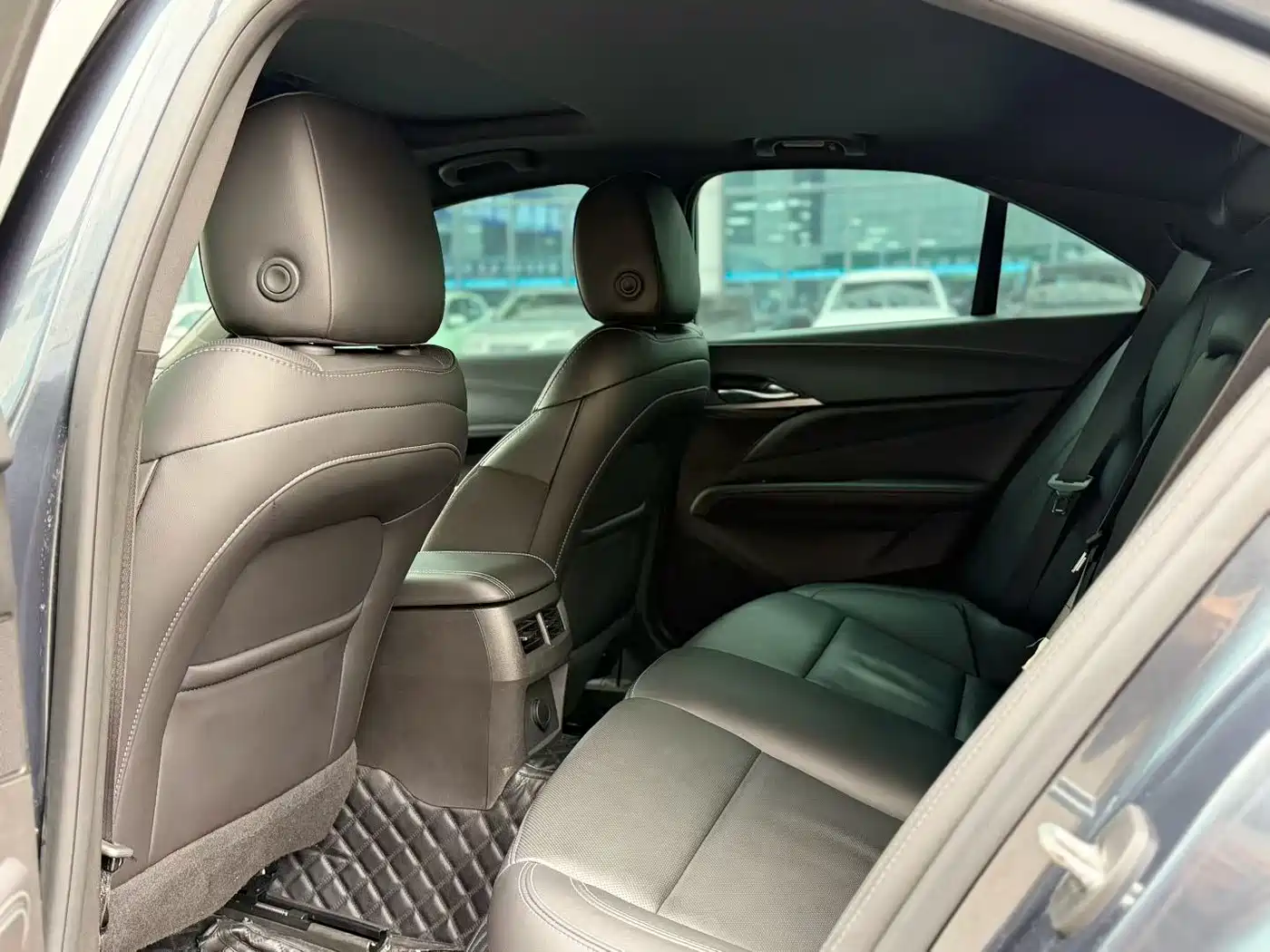 CADILLAC CT4