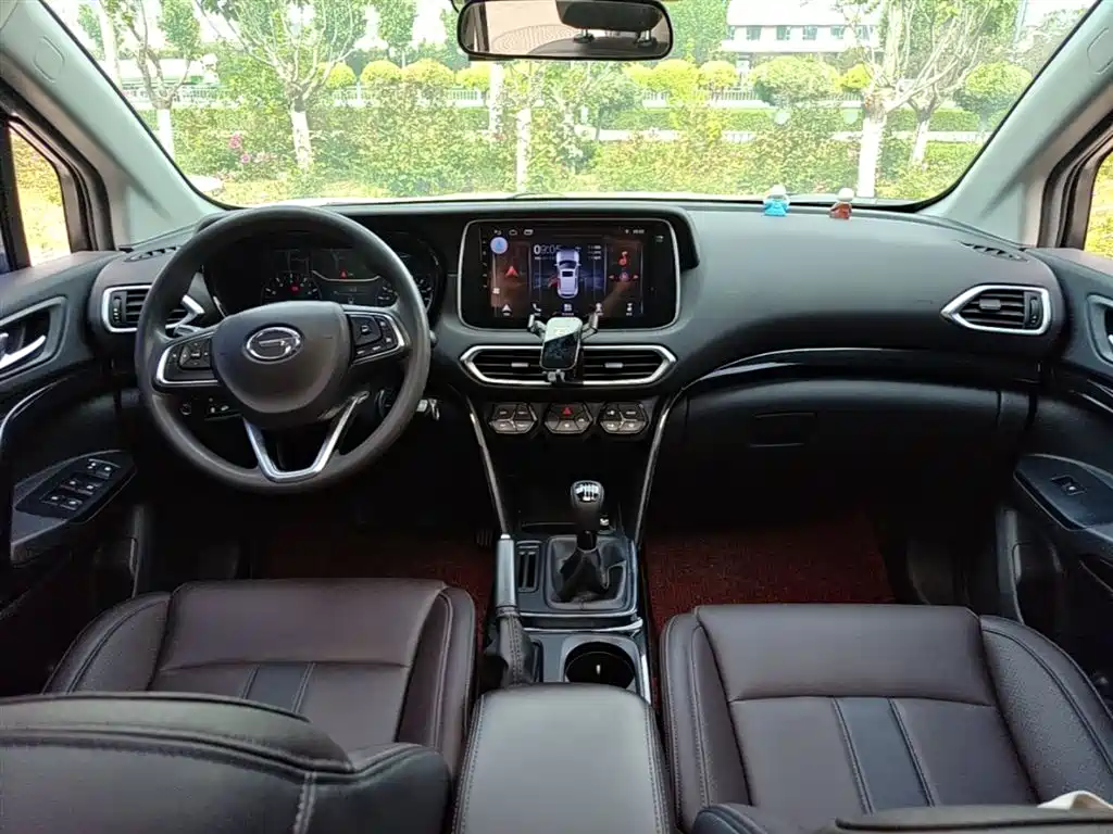 GAC Trumpchi Trumpchi GS4 2019 270T Manual 2WD Elite Edition фото 10