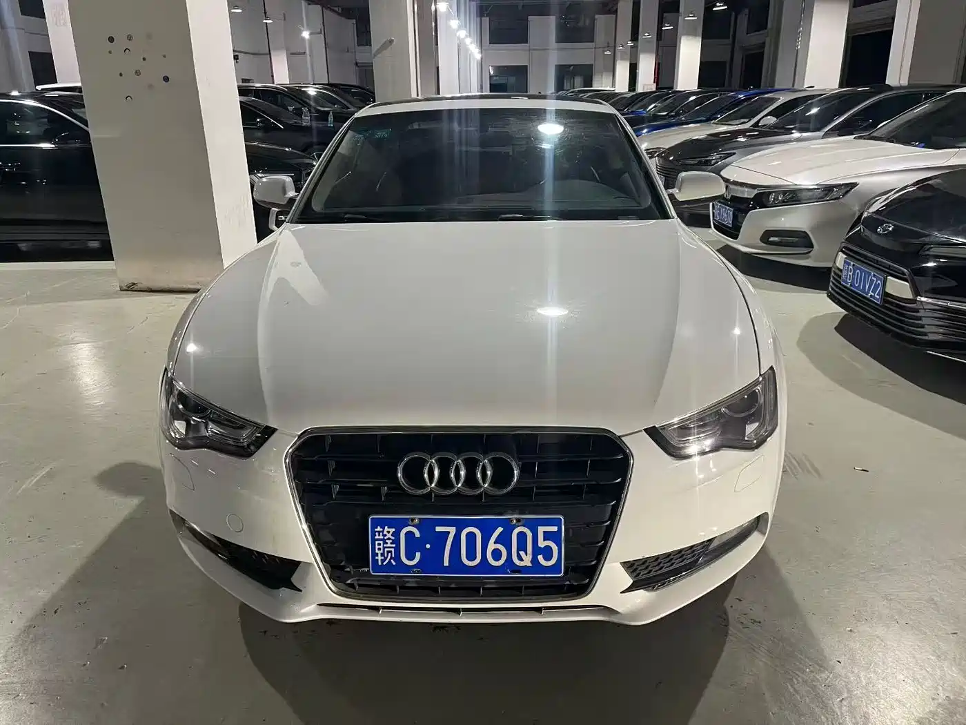 Audi A5 (Import) 2014 Coupe 45 TFSI фото 4