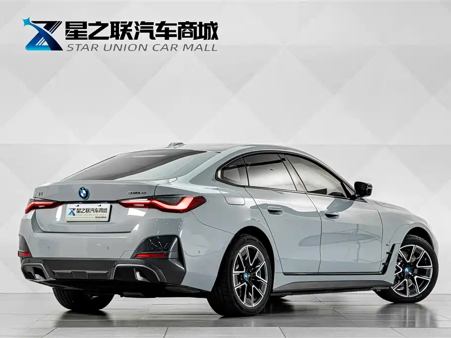 BMW i4 2023 2022 eDrive40