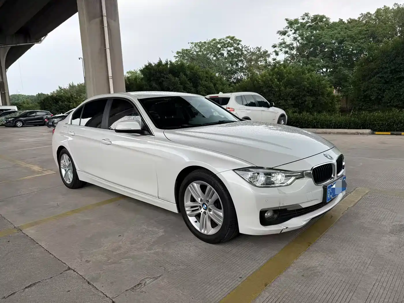 BMW 3 Series 2017 320Li Fashion фото 3