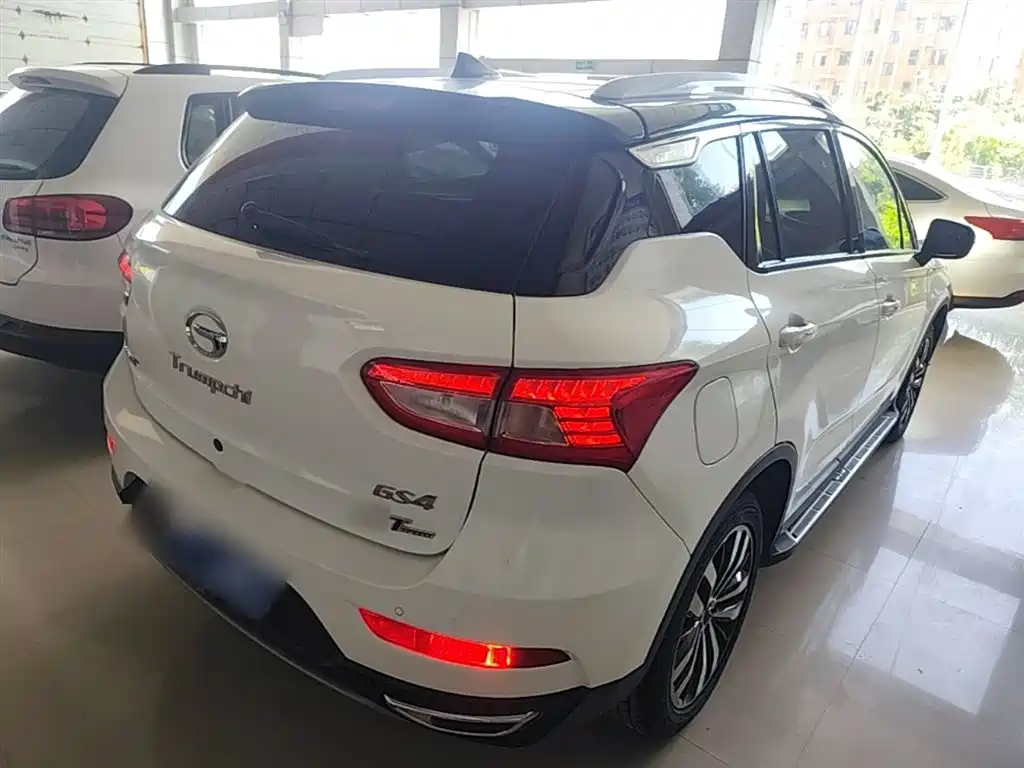 GAC Trumpchi Trumpchi GS4 2015 200T G-DCT Luxury Edition фото 7