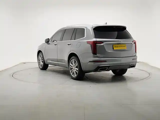 Cadillac XT6 2022 2.0T 6-Seater 4WD Luxury Edition фото 3