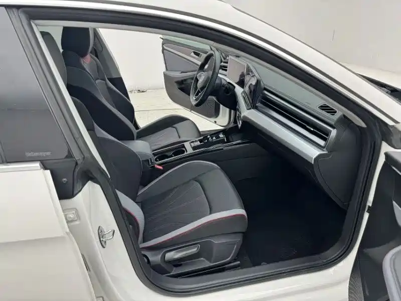 Volkswagen Lamando 2023 Lamando L 280TSI DSG Cool Edition фото 10