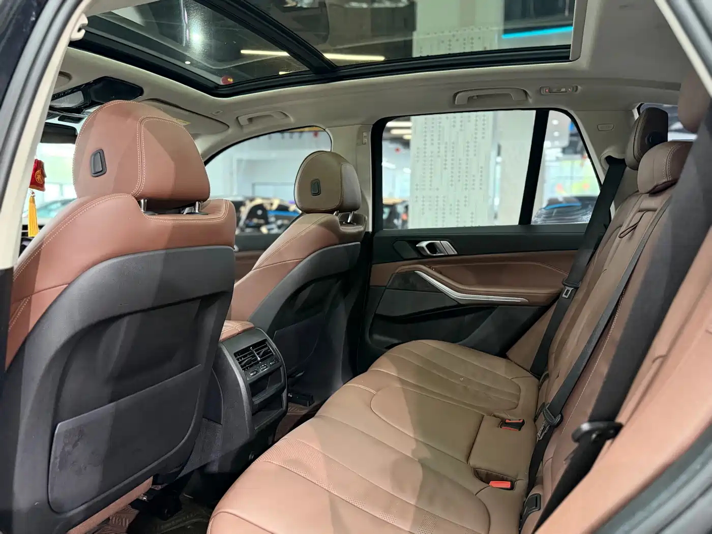 BMW X5 (Import) 2021 xDrive40i M Sport Package фото 7