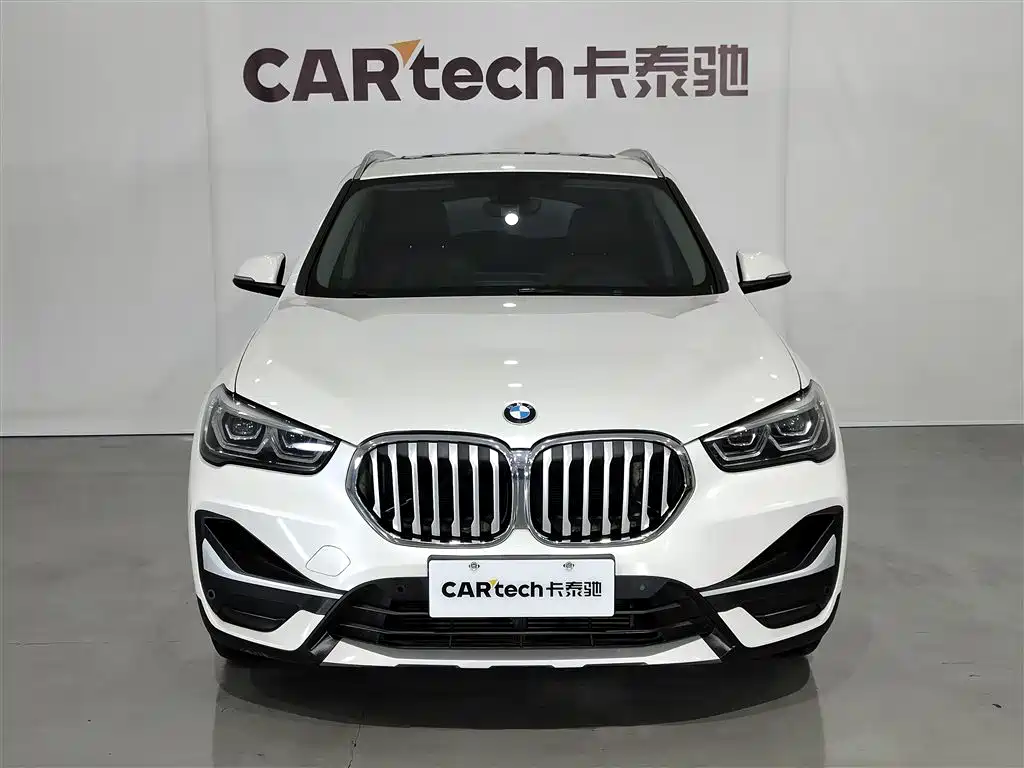 BMW X1 2020 sDrive20Li Premium Edition фото 3