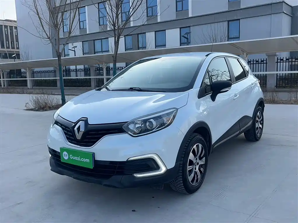 Renault Captur 2019 2018 TCe190 Urban Style