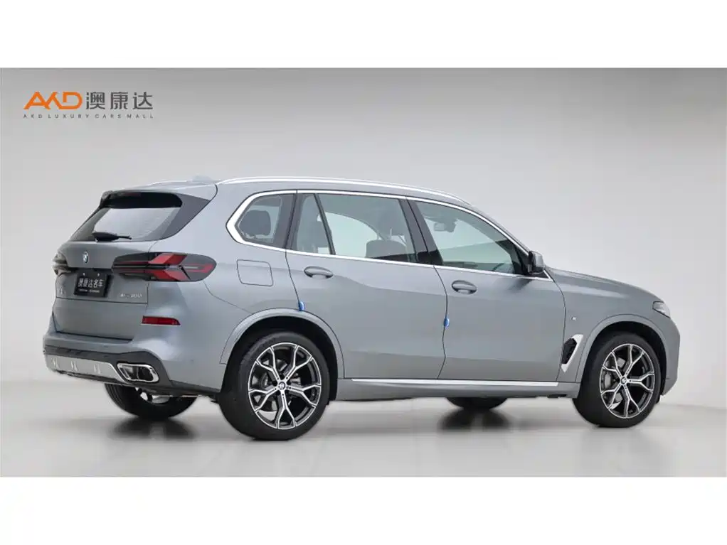 BMW X5 2023 xDrive 30Li Premium M Sport Package фото 3