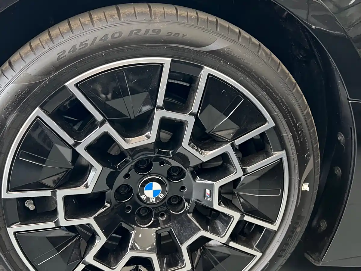 BMW 4 Series фото 9