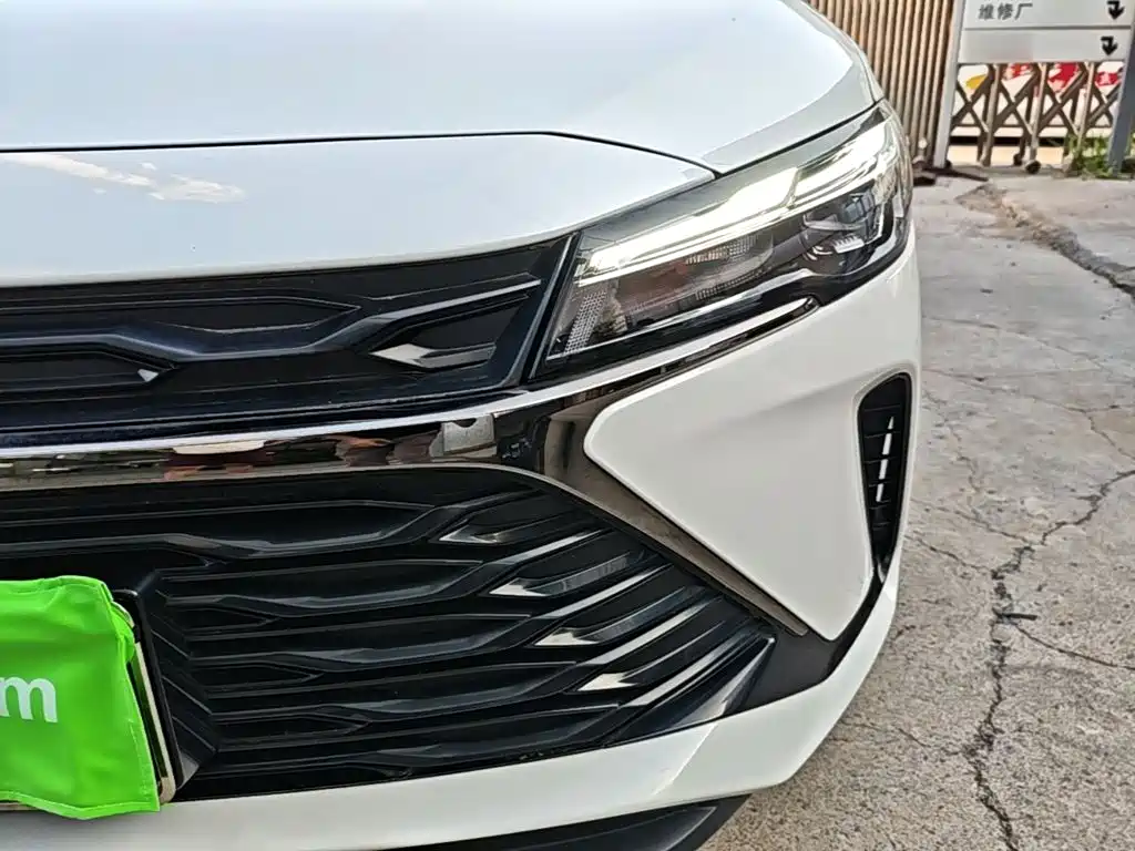 Chevrolet Monza 2024 2024 1.5L Dual-Clutch Delight Edition