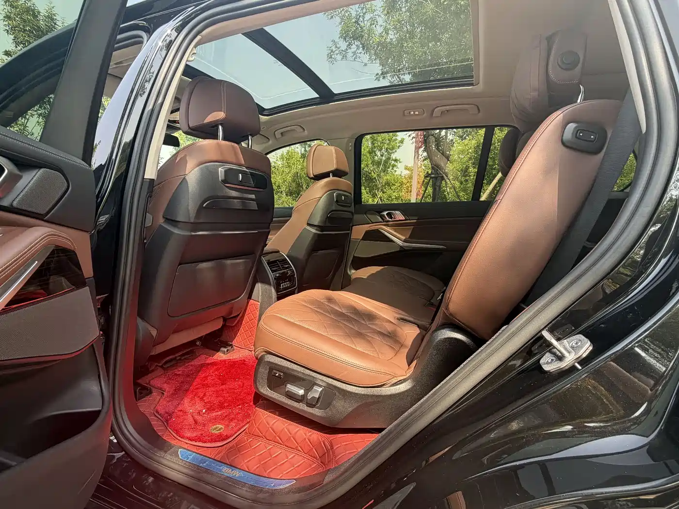 BMW X7 2023 xDrive40i Leading Luxury Package фото 15