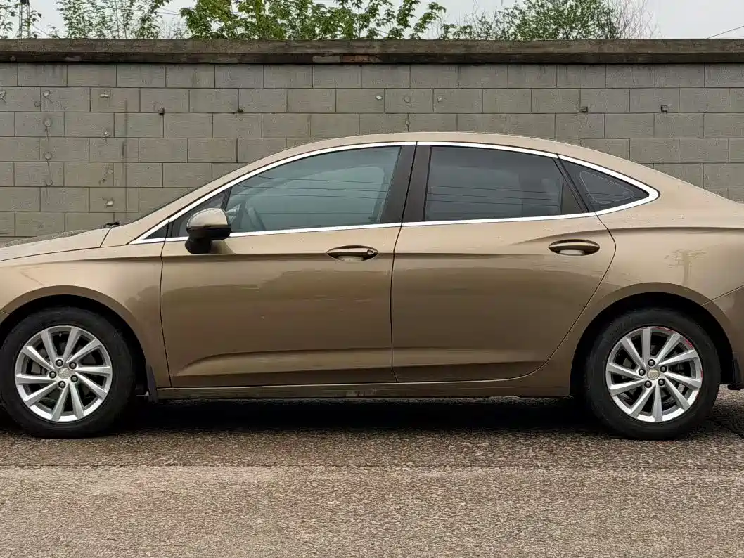 Buick Verano 2015 Sedan 15S Automatic Leading фото 7