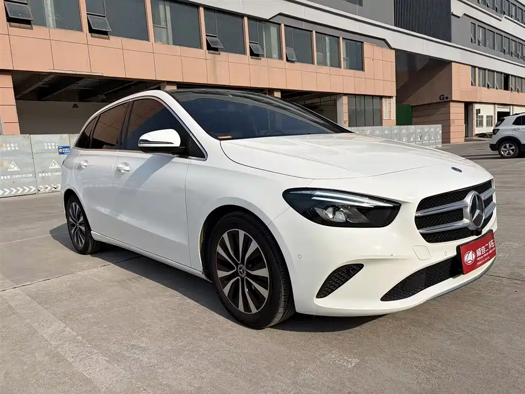 Mercedes-Benz B-Class 2021 B 200 Dynamic фото 3
