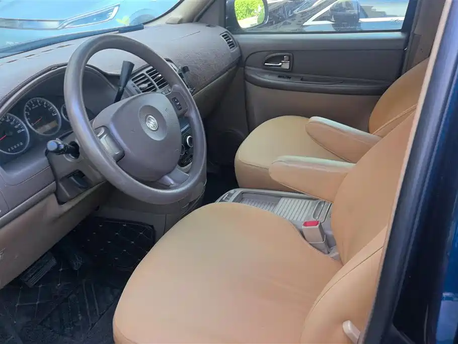 Buick GL8 2014 2.4L Classic Edition фото 9