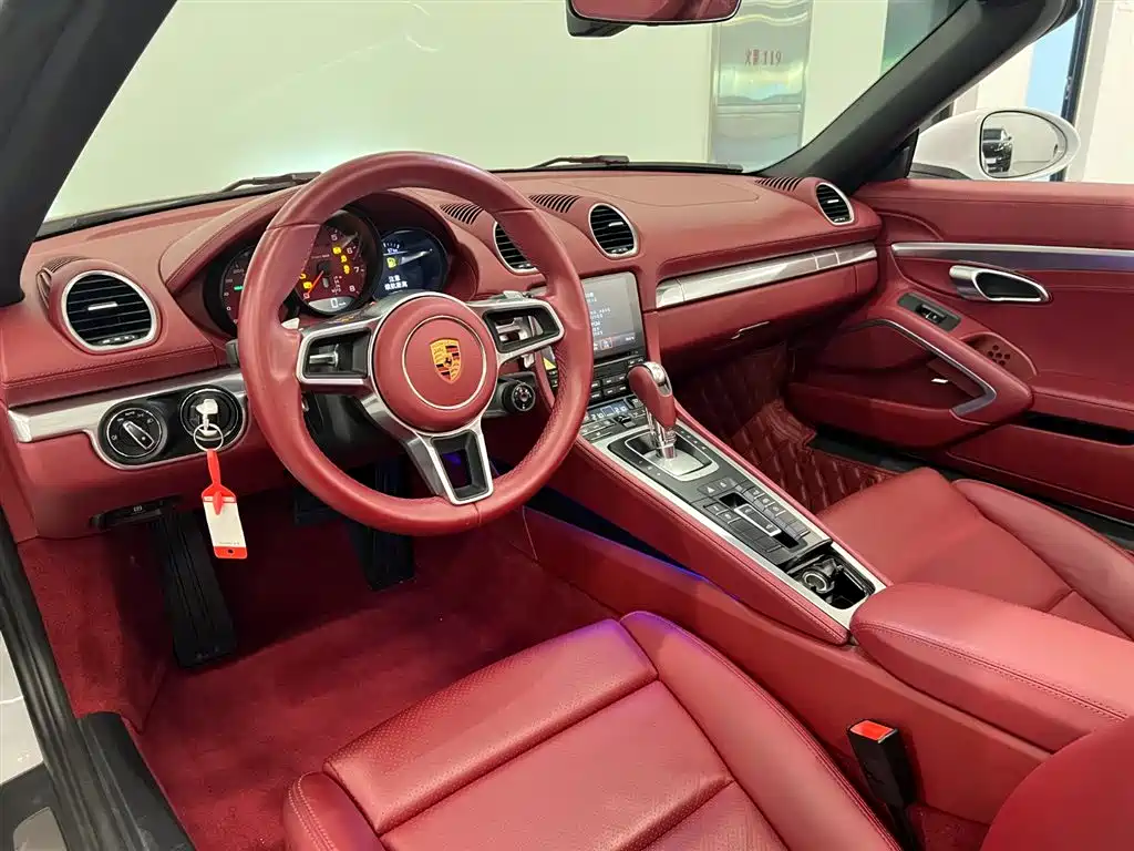 Porsche 718 2022 Boxster 2.0T фото 8