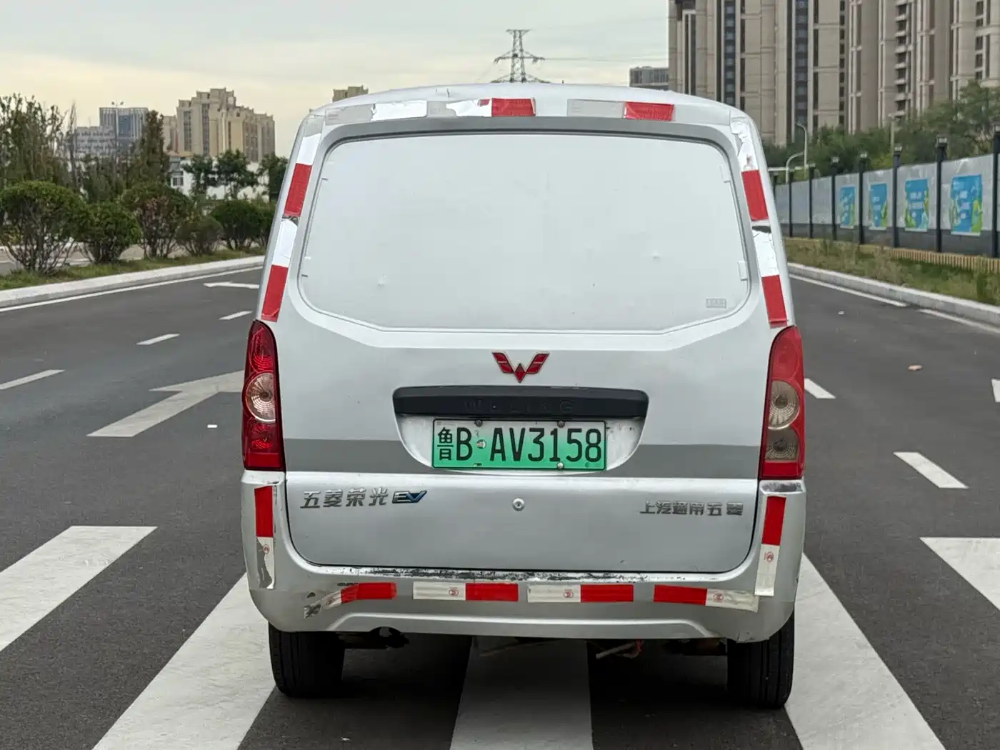 Wuling Motors Wuling Rongguang EV 2021 2020 Sealed Window Basic 2-seater 300KM