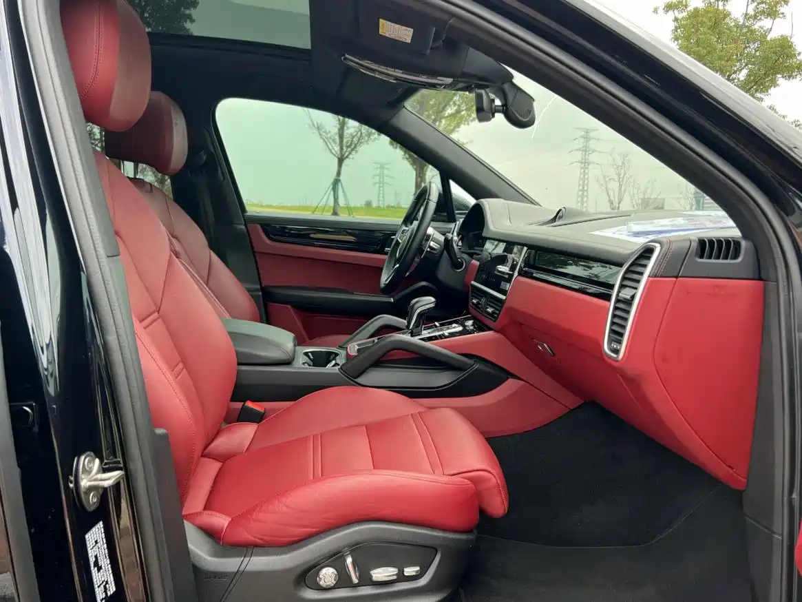 Porsche Cayenne 2019 Cayenne 3.0T фото 9