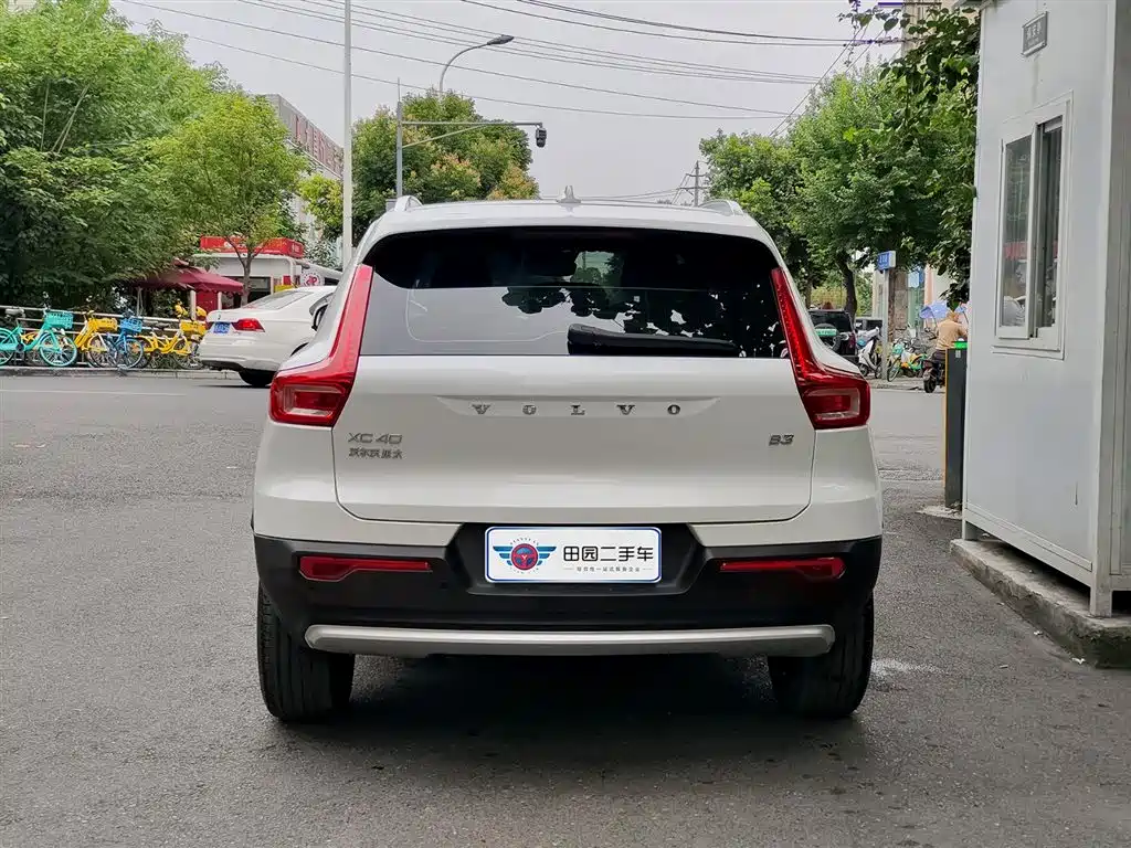 Фото 5 - Volvo XC40