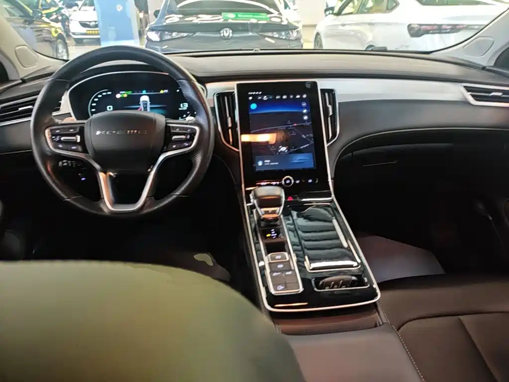 Фото 10 - Roewe i6 MAX