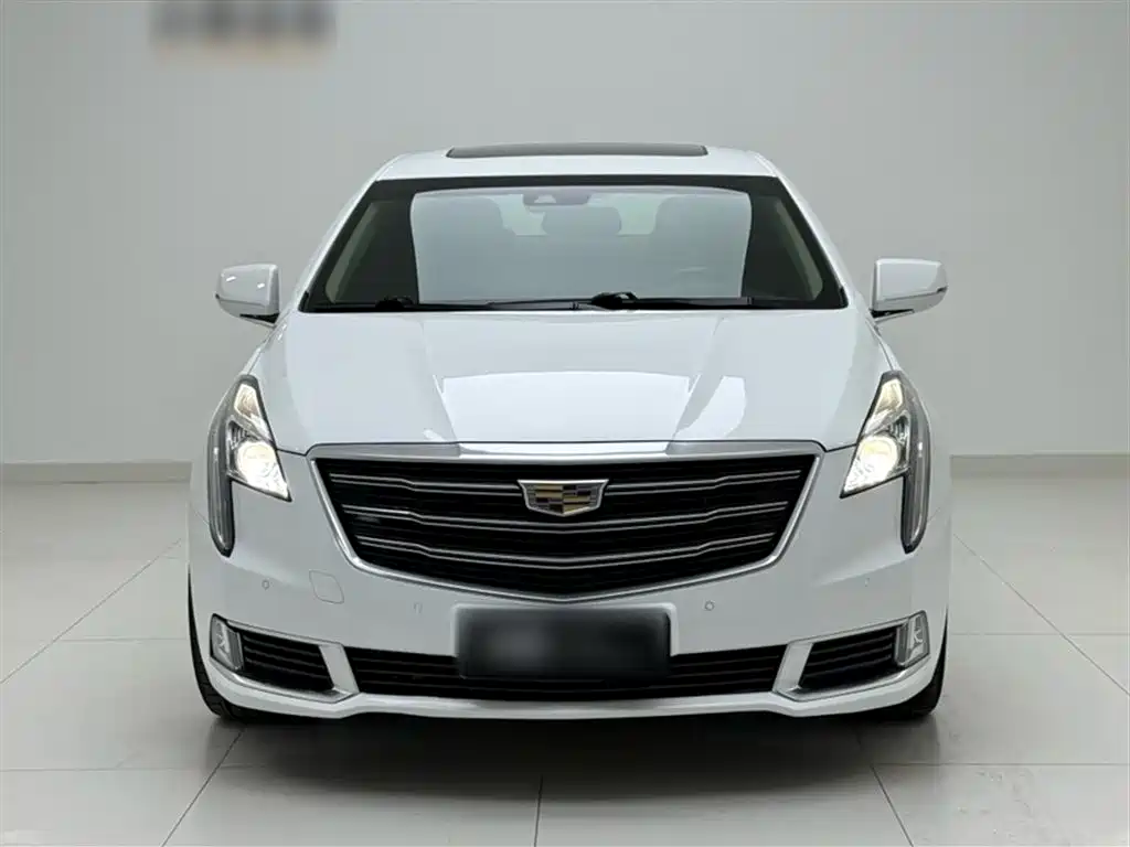 Cadillac XTS 2018 28T Luxury Model фото 3