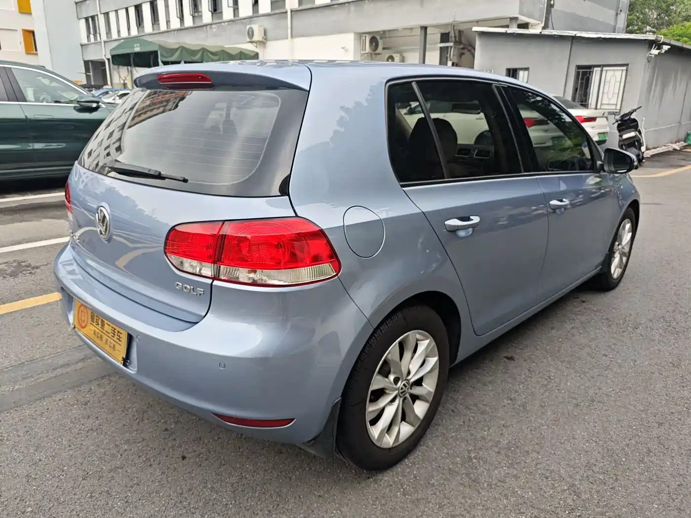 Volkswagen Golf 2012 1.6 Automatic Comfort Type фото 6