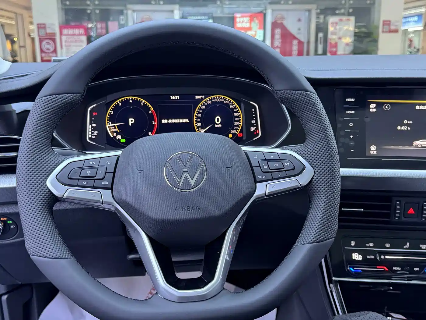 Volkswagen Passat 2026 Outstanding Edition 380TSI Starlight Dragon Soaring Version фото 3