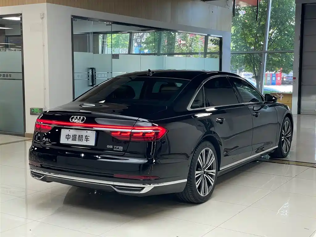 Audi A8 2019 Plus A8L 55 TFSI quattro Prestige фото 7